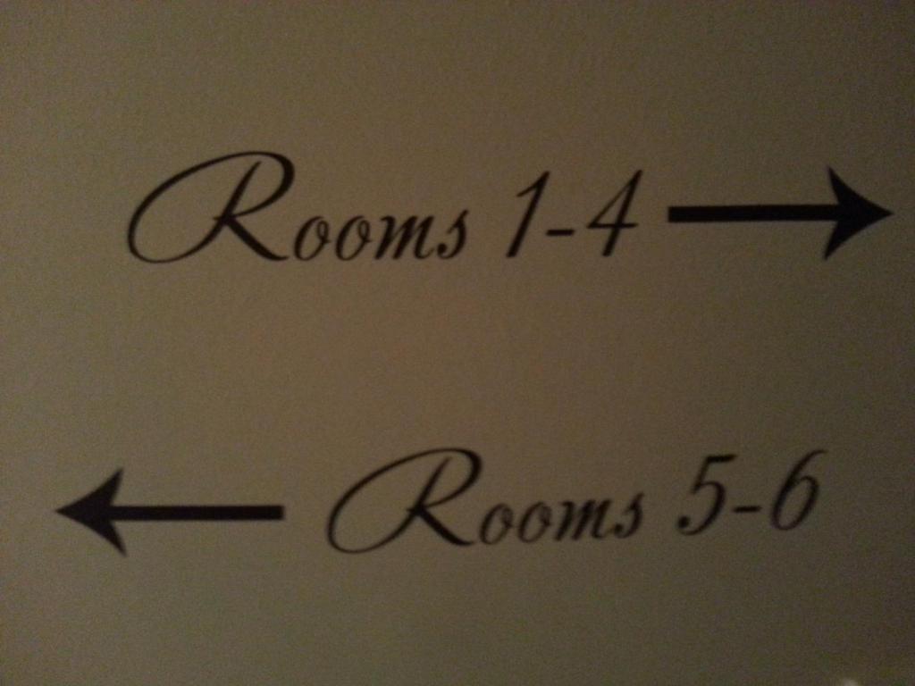 The Court House Inn Thrapston  Rum bild